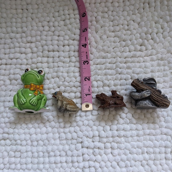 Frog Figurine Bundle - Picture 16 of 16